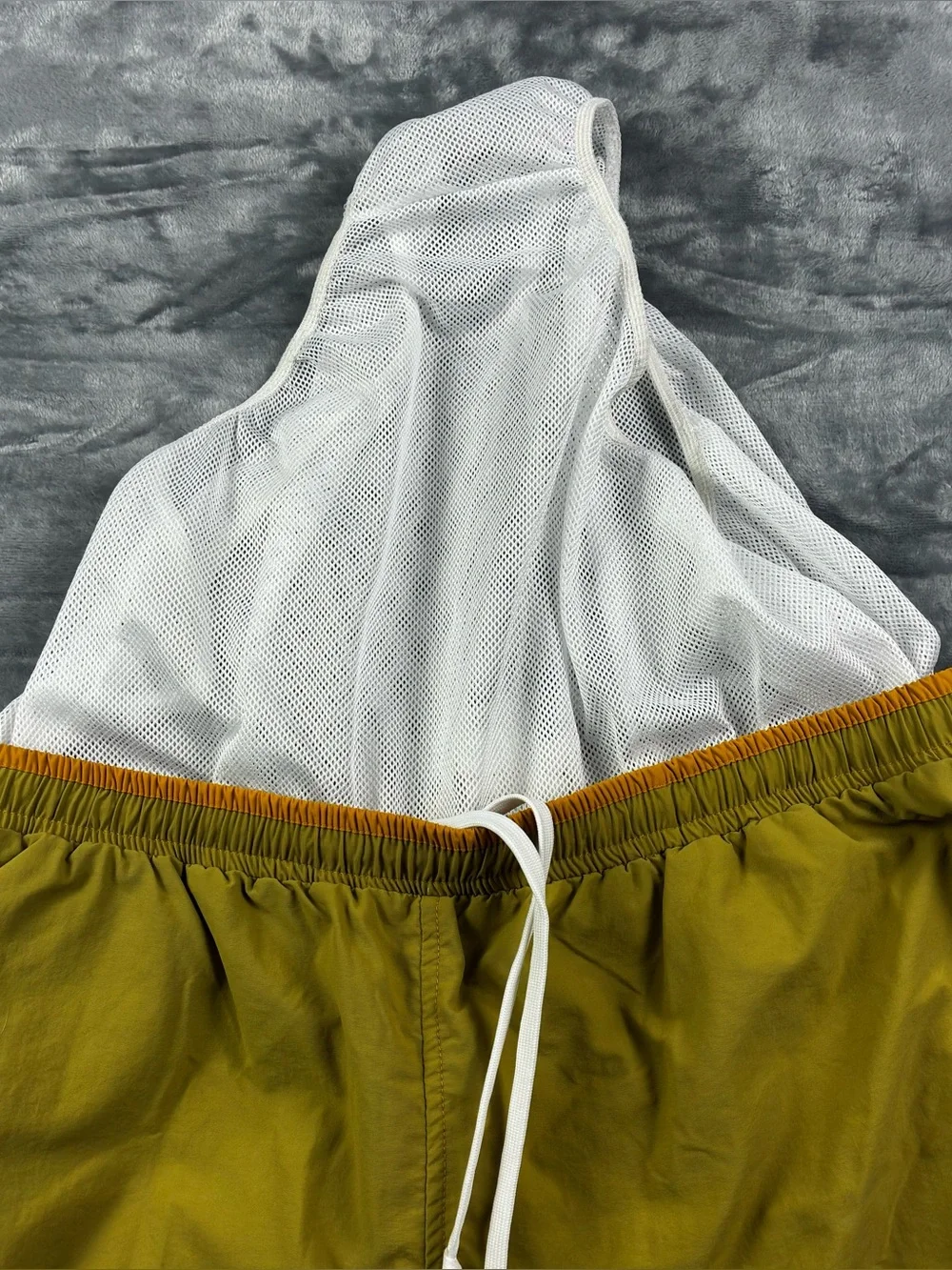 Territory Ahead Swim Trunks Size Large Olive Green Mesh Lined Pockets Drawstring